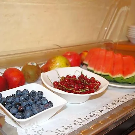Lang Hotel 3*