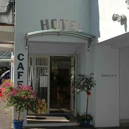 Lang Hotel 3*