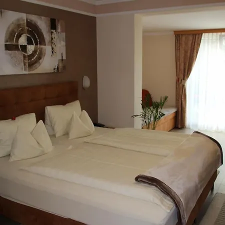 Hotel Lang